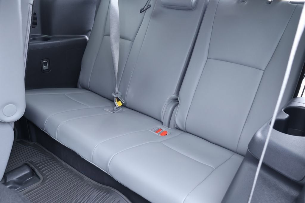 2025 Toyota Highlander Hybrid XLE