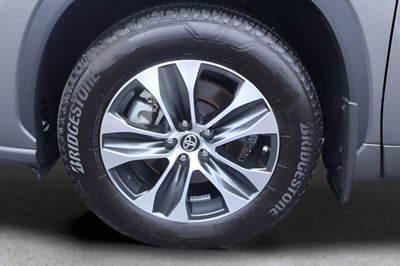 2025 Toyota Highlander Hybrid XLE