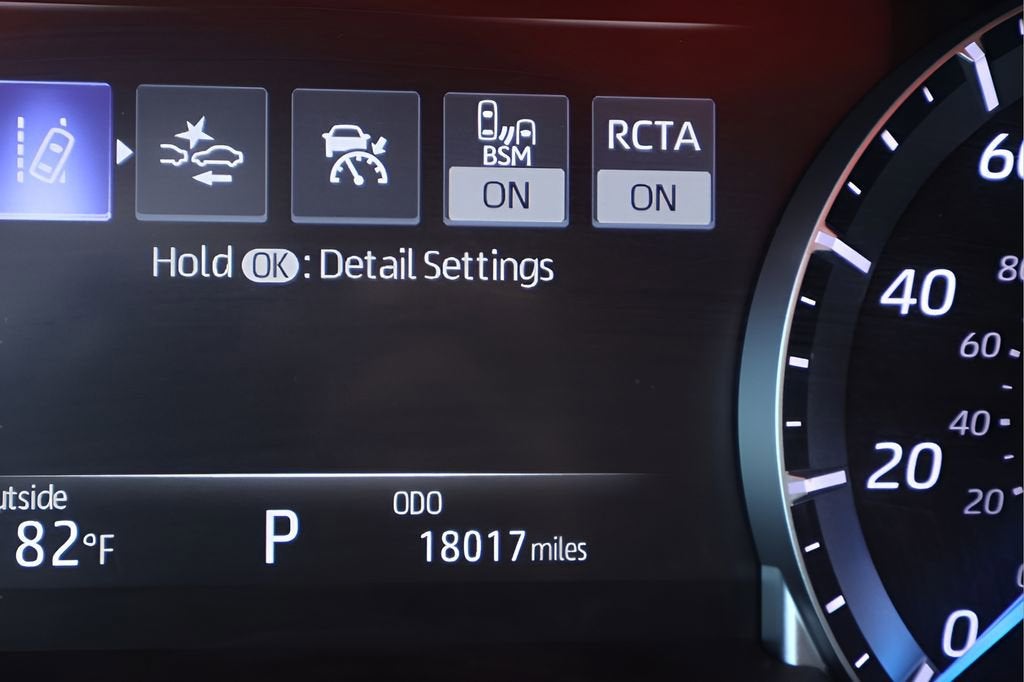 2025 Toyota Highlander Hybrid XLE