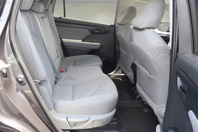 2025 Toyota Highlander LE