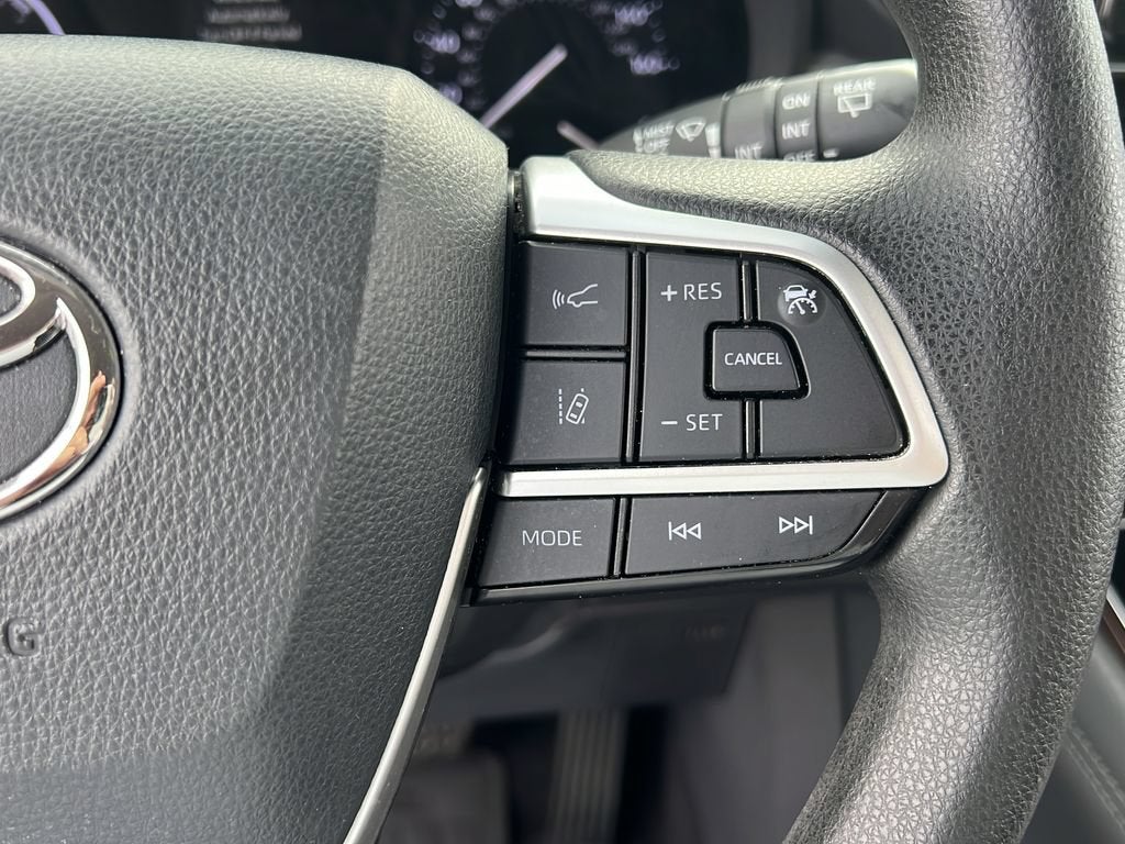 2021 Toyota Sienna LE
