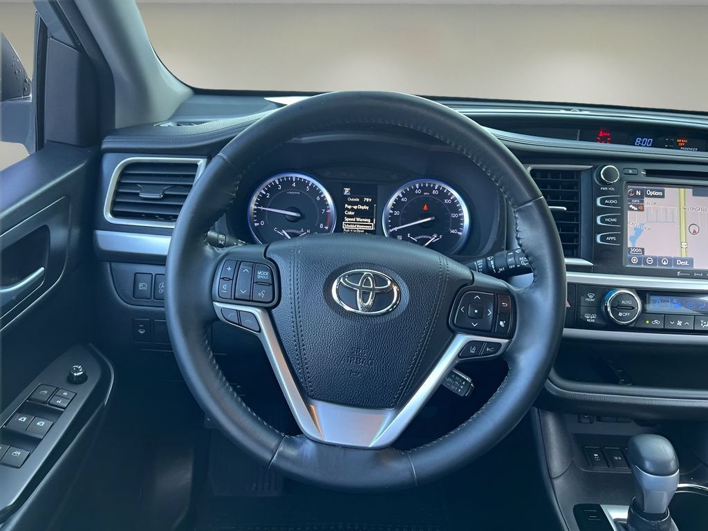 2018 Toyota Highlander SE