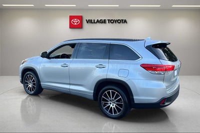 2018 Toyota Highlander SE