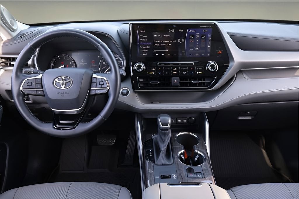 2021 Toyota Highlander Limited