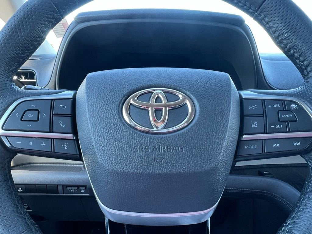2022 Toyota Sienna Limited