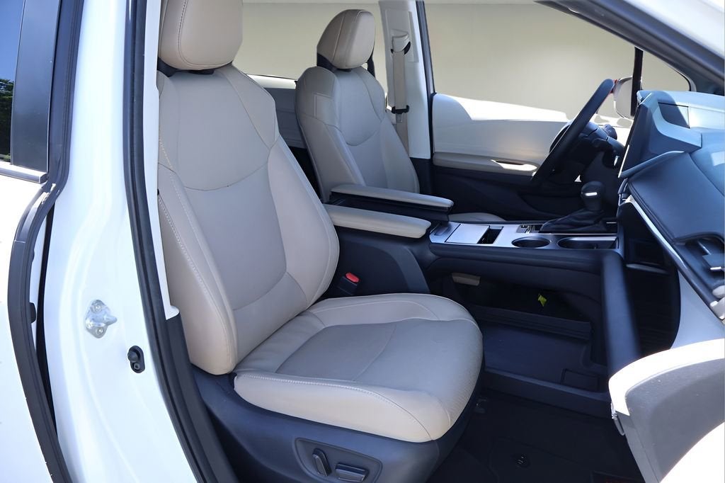 2021 Toyota Sienna Limited