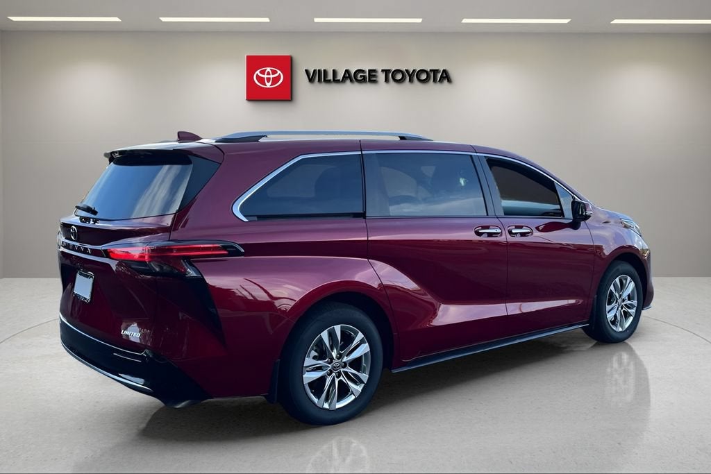 2026 Toyota Sienna Limited
