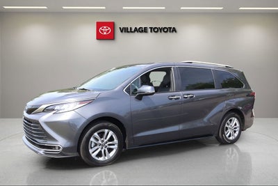 2025 Toyota Sienna Limited