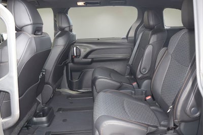 2025 Toyota Sienna Limited