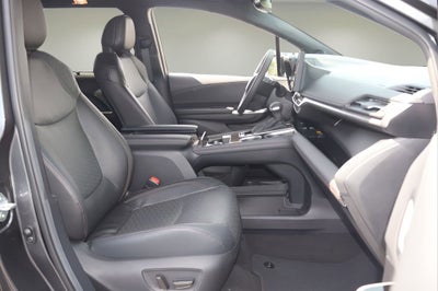 2025 Toyota Sienna Limited