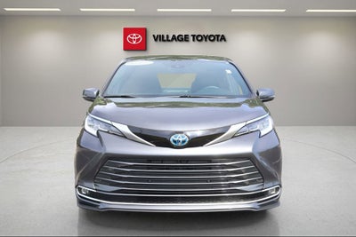 2025 Toyota Sienna Limited