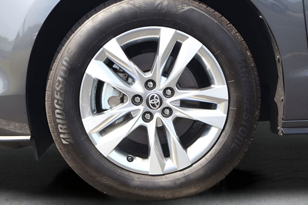 2025 Toyota Sienna Limited
