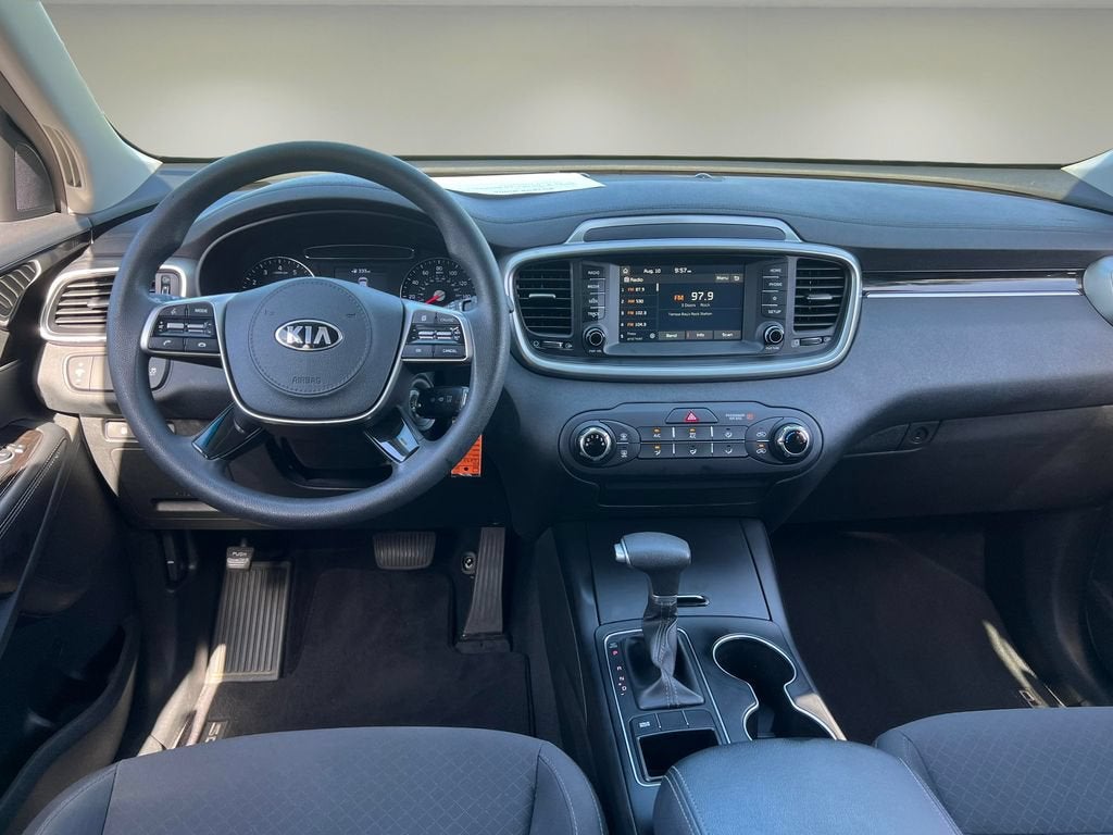 2020 Kia Sorento LX V6