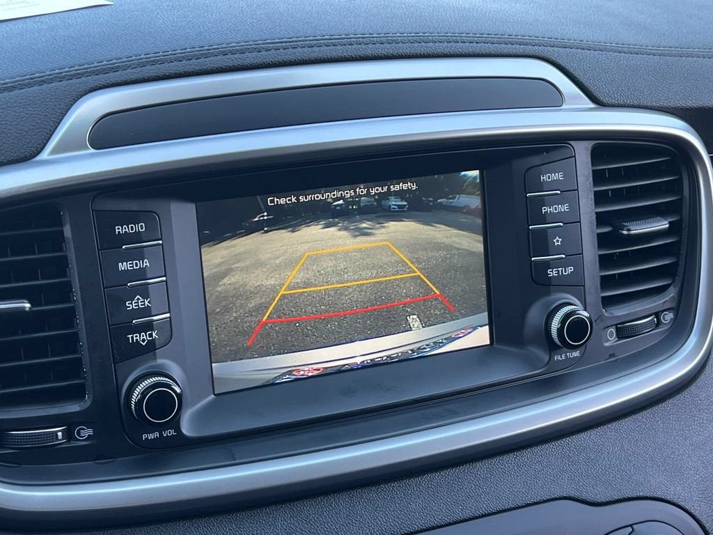 2020 Kia Sorento LX V6