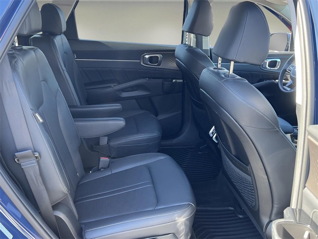 2025 Kia Sorento SX
