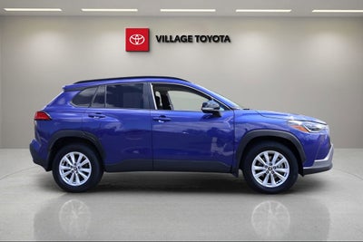 2025 Toyota Corolla Cross LE
