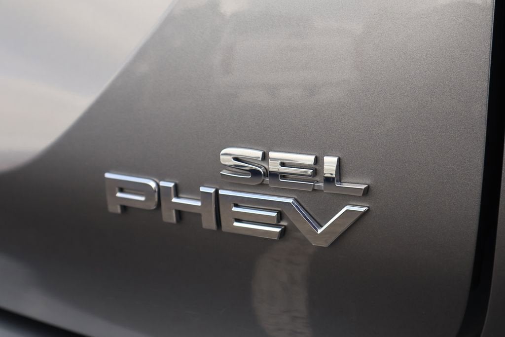 2023 Mitsubishi Outlander PHEV SEL