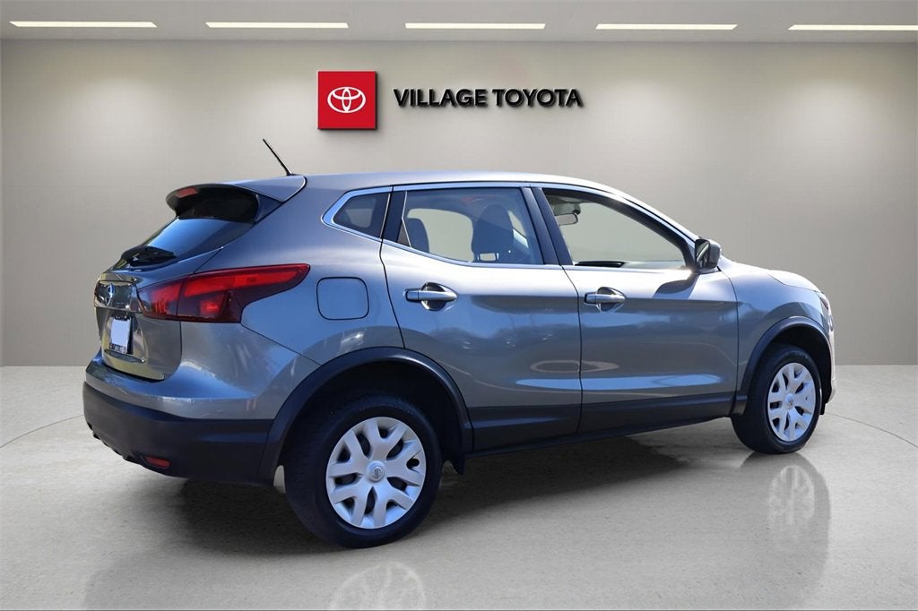 2018 Nissan Rogue Sport S