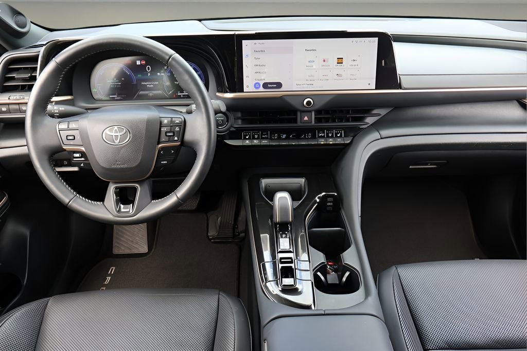 2024 Toyota Crown XLE