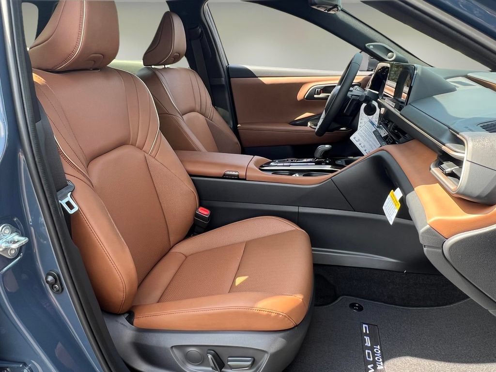 2026 Toyota Crown Signia XLE