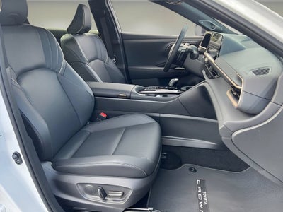 2026 Toyota Crown Signia XLE