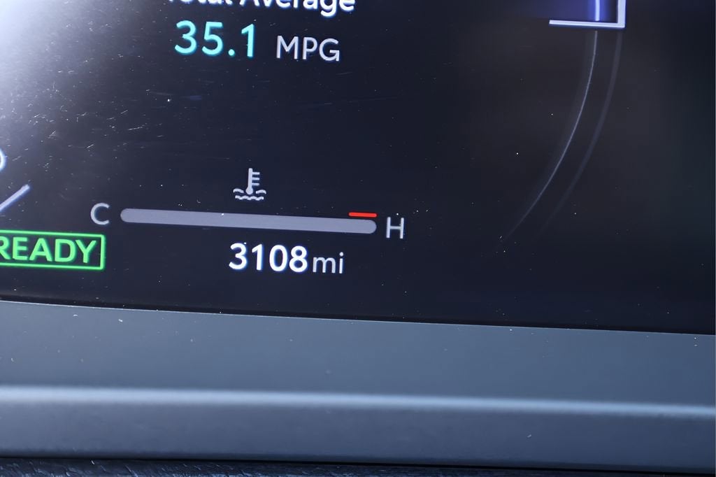 2025 Toyota Crown Signia XLE