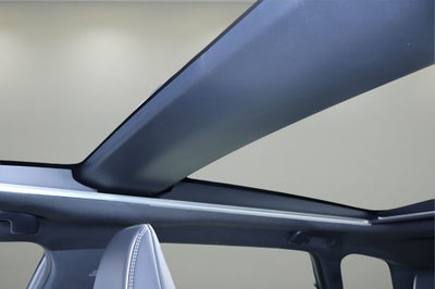 2025 Toyota Crown Signia XLE