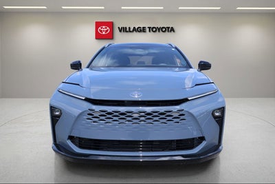 2025 Toyota Crown Signia XLE