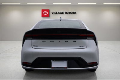 2025 Toyota Prius LE