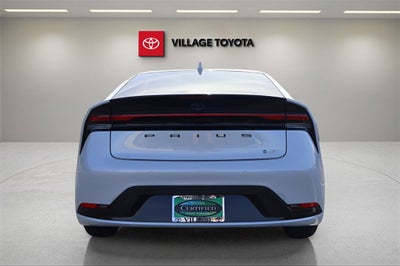 2025 Toyota Prius LE