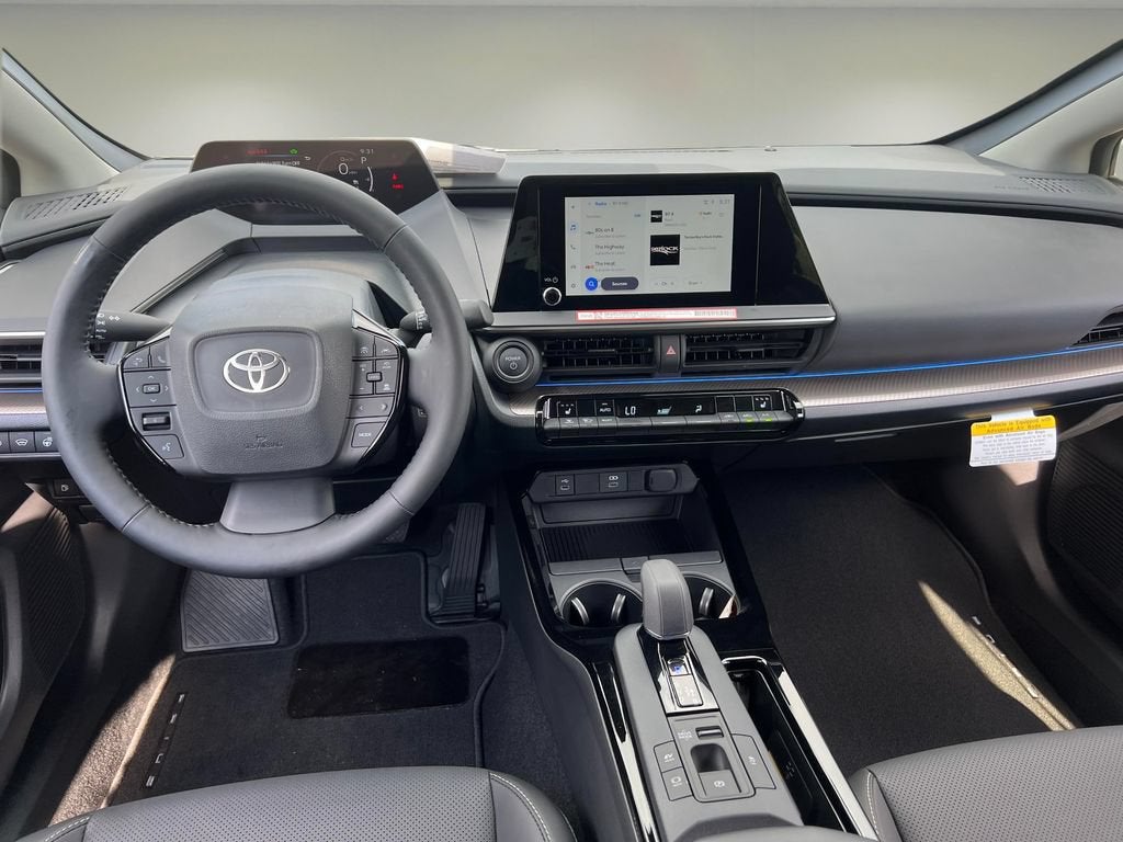 2025 Toyota Prius LE