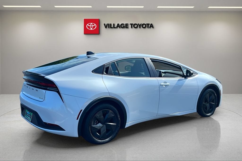 2026 Toyota Prius LE