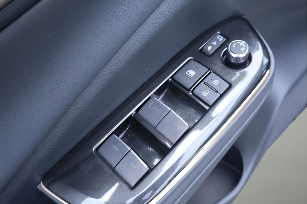 2026 Toyota Crown Platinum