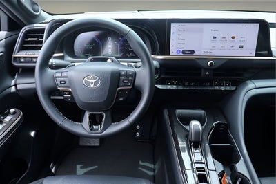 2026 Toyota Crown Platinum