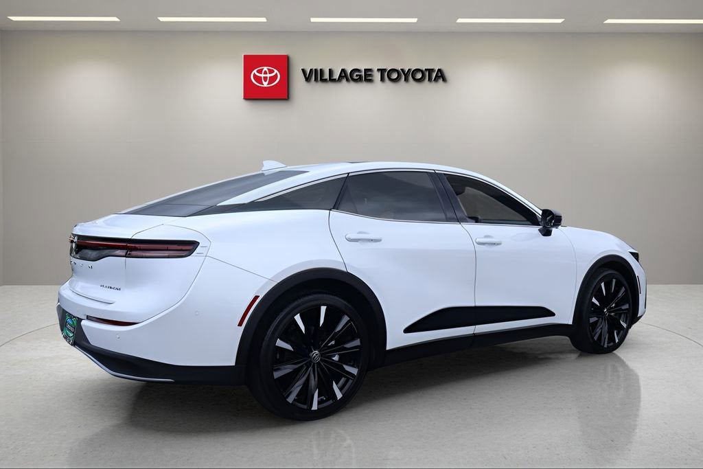 2026 Toyota Crown Platinum