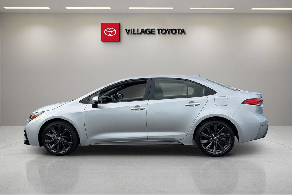 2024 Toyota Corolla Hybrid LE
