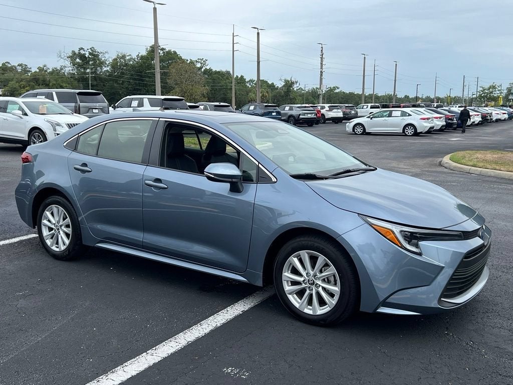 2025 Toyota Corolla Hybrid LE