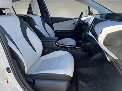 2021 Toyota Prius L Eco