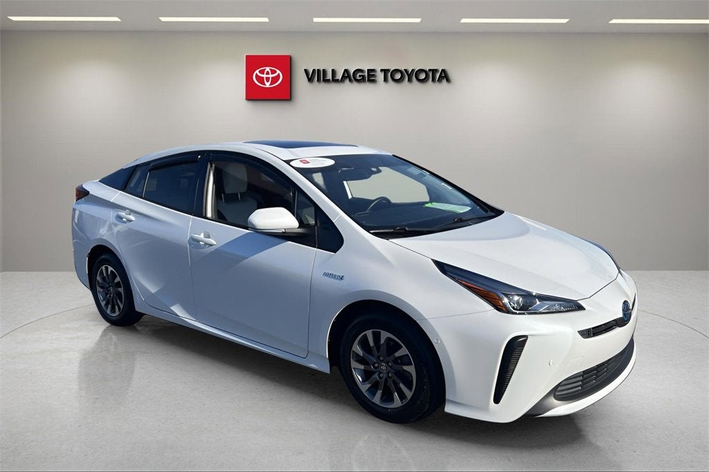 2021 Toyota Prius L Eco