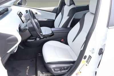 2021 Toyota Prius L Eco