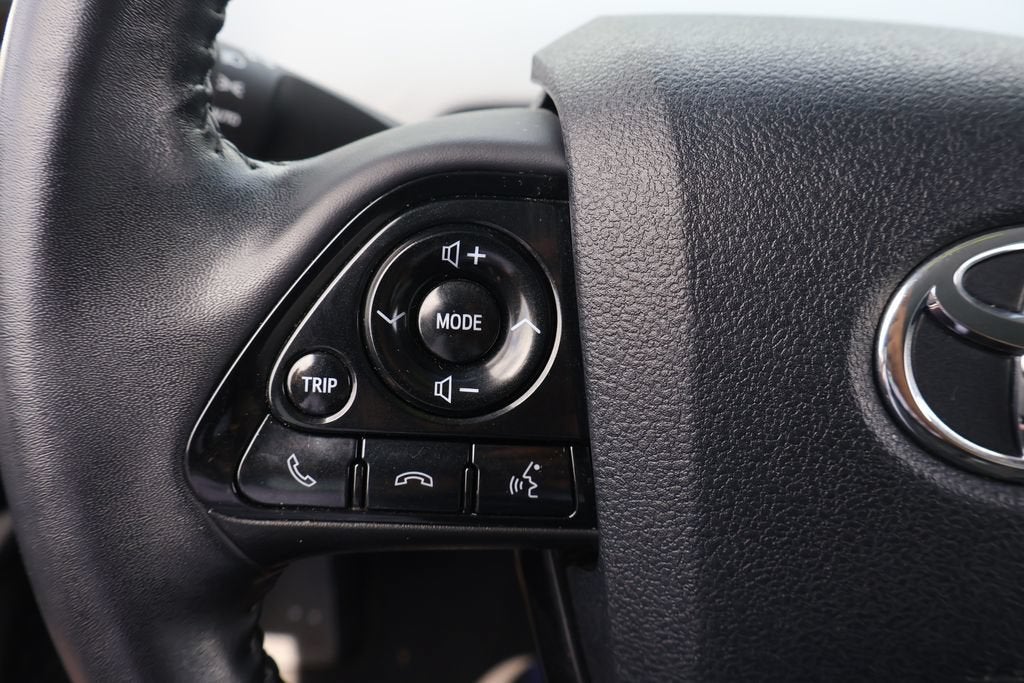 2021 Toyota Prius L Eco