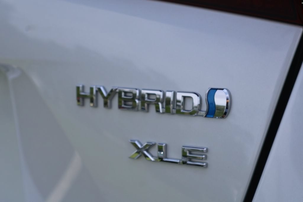 2021 Toyota Prius L Eco