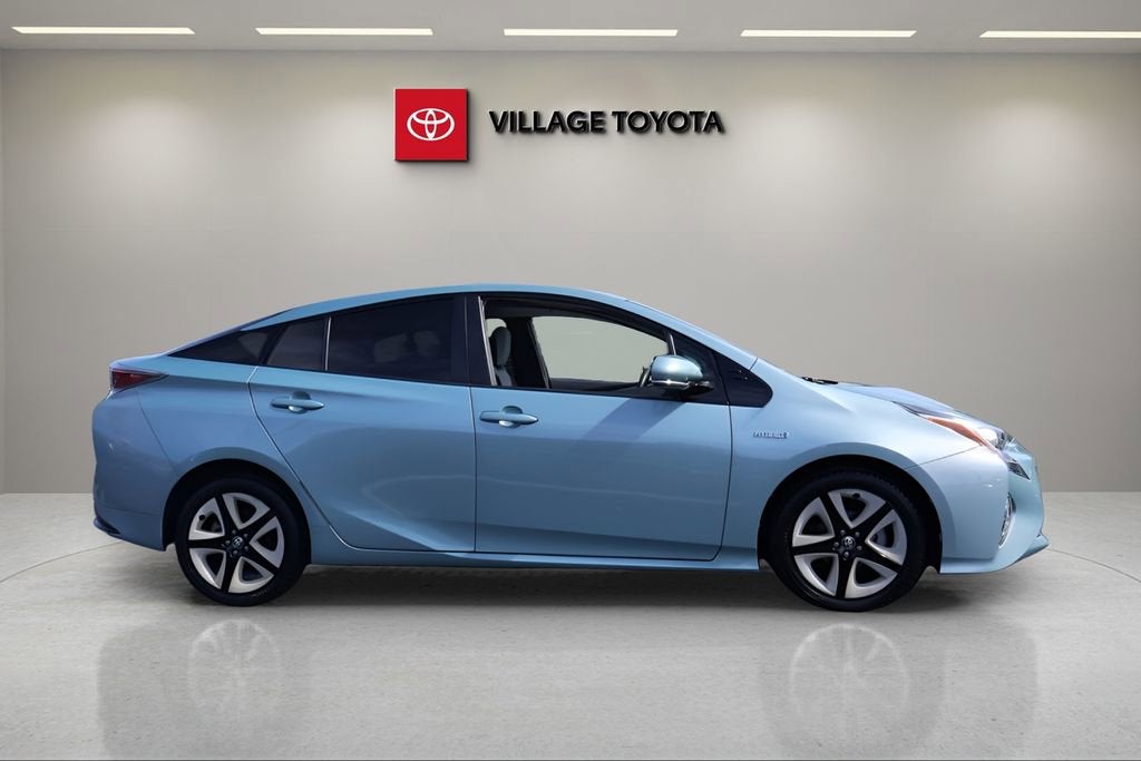 2016 Toyota Prius Four