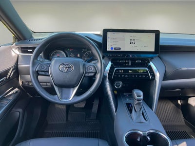 2024 Toyota Venza LE