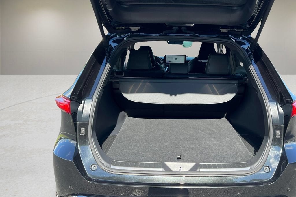 2024 Toyota Venza LE