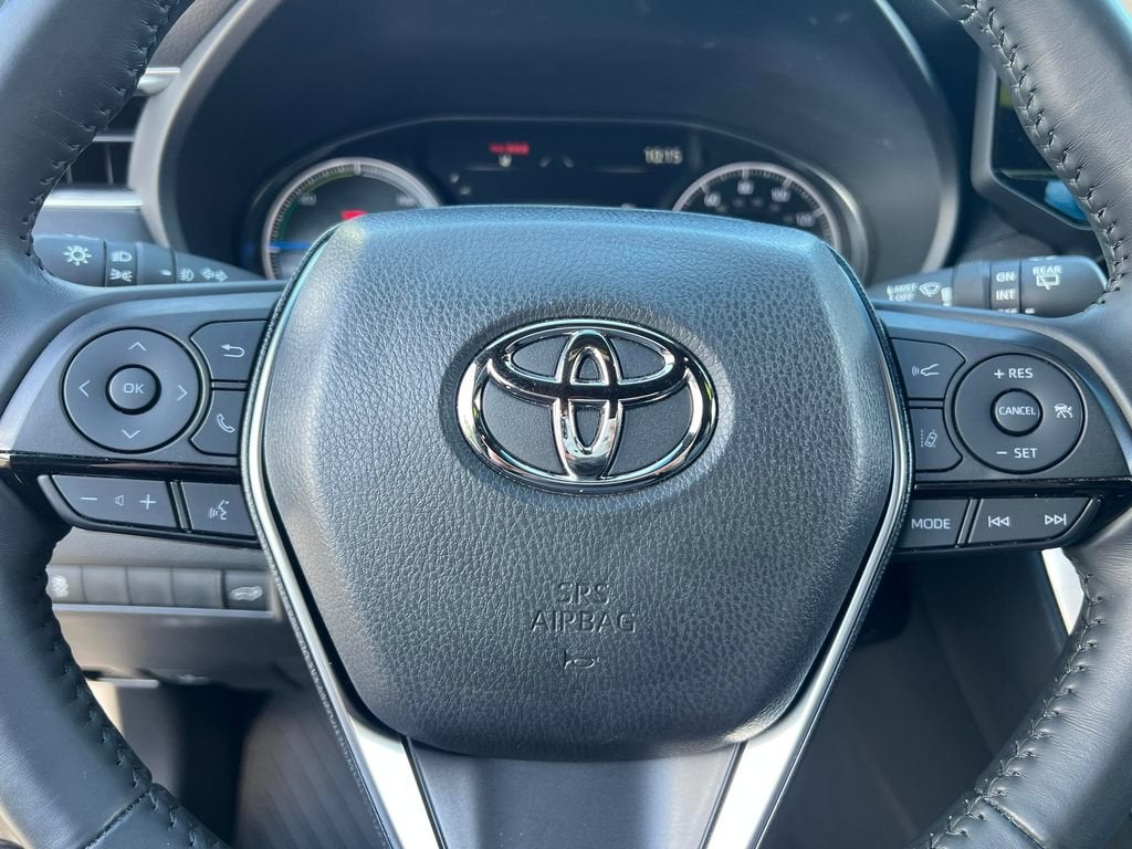 2024 Toyota Venza LE