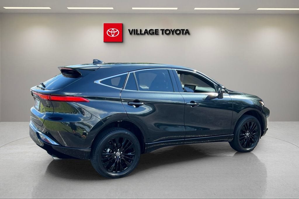 2024 Toyota Venza LE