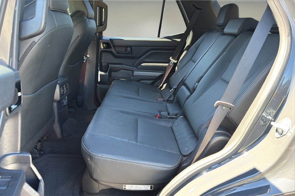2026 Toyota 4Runner Hybrid TRD Off Road