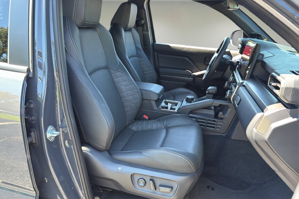 2026 Toyota 4Runner Hybrid TRD Off Road