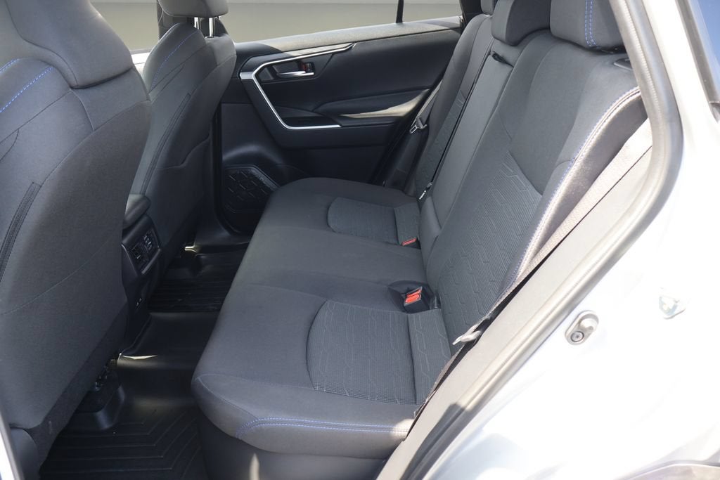 2025 Toyota RAV4 Hybrid SE